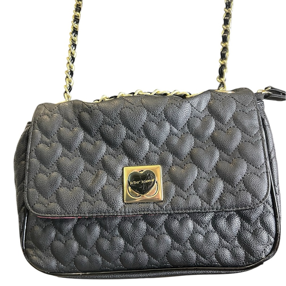 Betsey Johnson Quilted black Heart Chain Link Bag